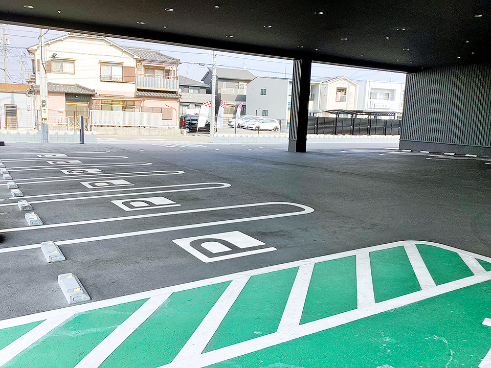 車椅子用駐車場