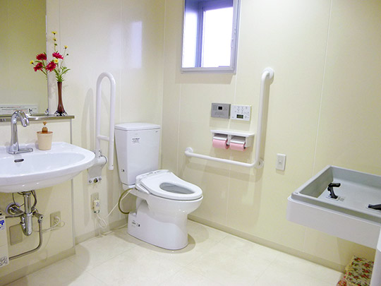 バリアフリートイレ